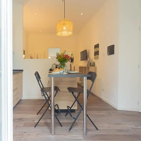 Enchanted - By Rent Διαμέρισμα