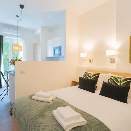 Enchanted - By Rent Appartement *