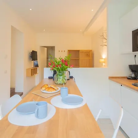 Enchanted - By Rent * Tremezzo