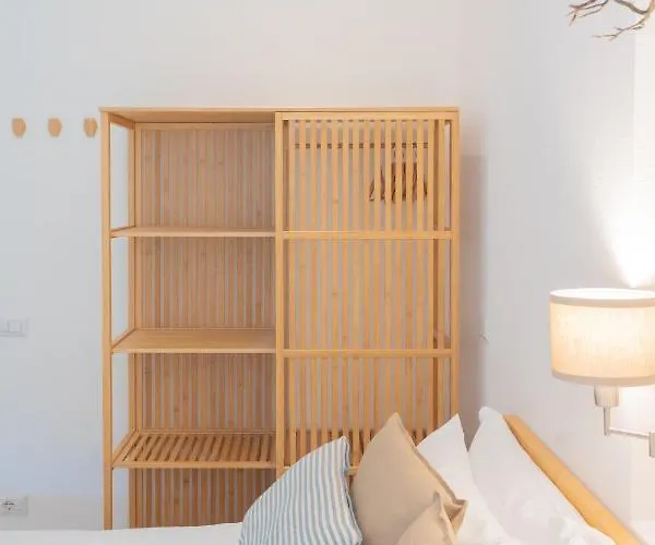 Enchanted - By Rent דירה