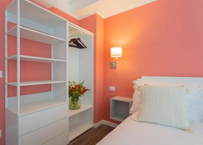 Enchanted - By Rent דירה *