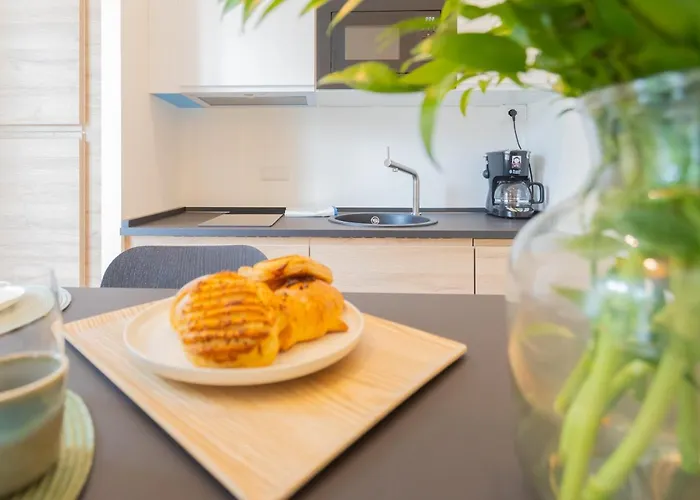 Enchanted - By Rent דירה