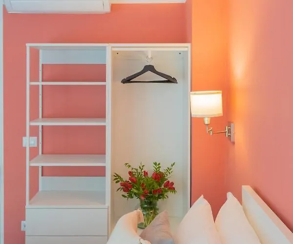 Enchanted - By Rent דירה *