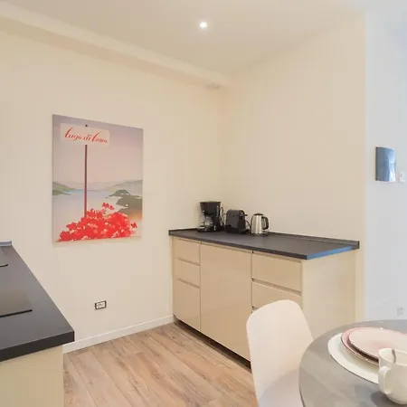 Enchanted - By Rent Apartamento