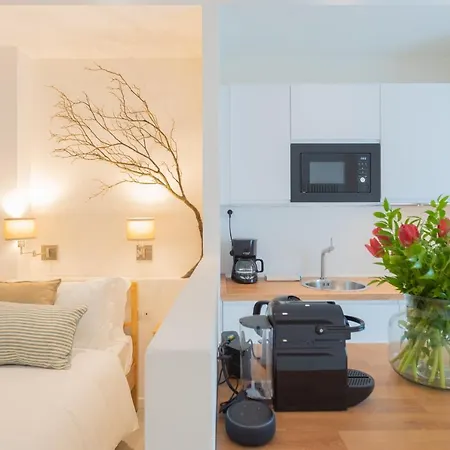 Enchanted - By Rent Apartamento *